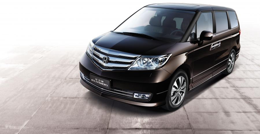  Honda Elysion 2012 года  (CN) (фото 11 из 19)